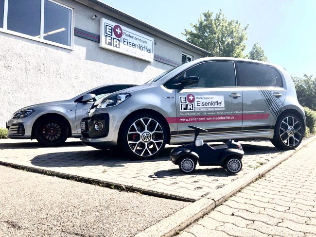 Eingang Reifenzentrum Eiosenlöffel Leonberg