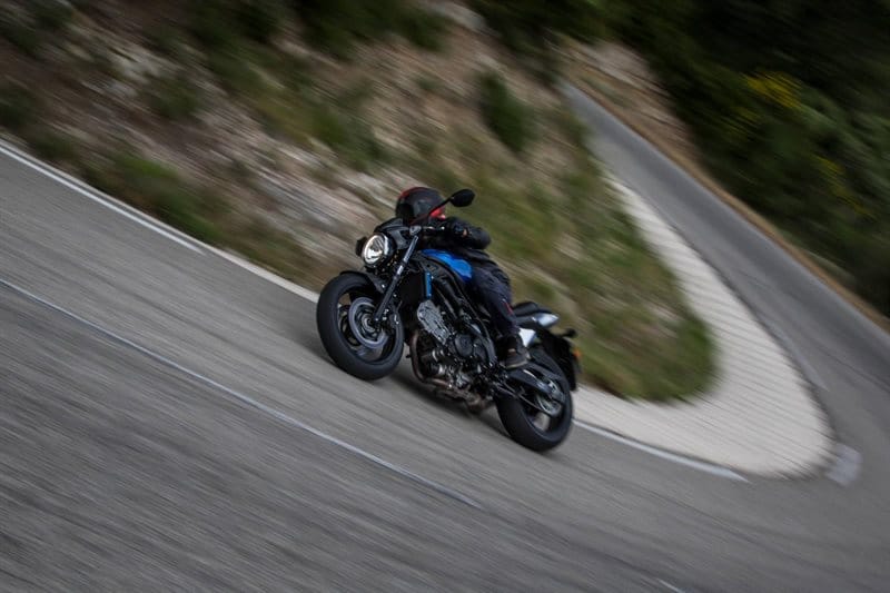 MICHELIN mottorad reifen leonberg eisenlöffel suzuki